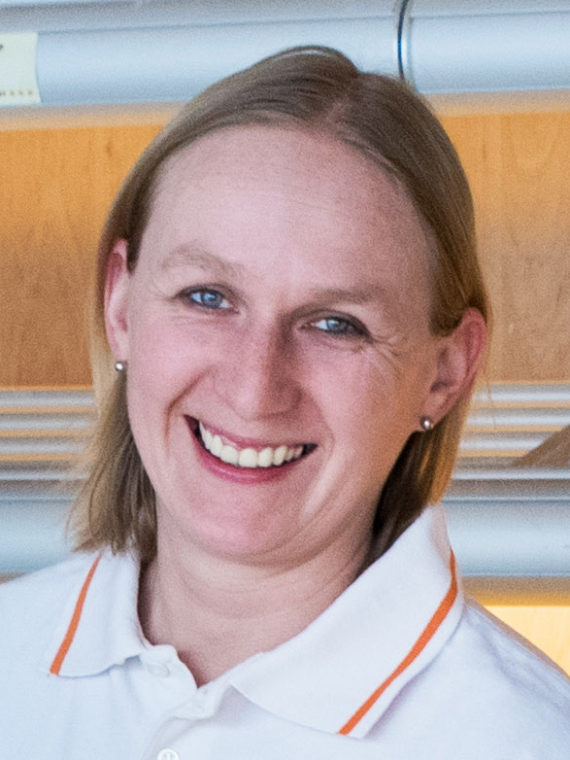 Verkaufsbereich der Bäckerei Hiessberger mit dem Team